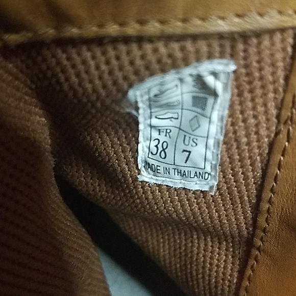 3/$25🔥Vtg 🚫 Caramel Leather Wrap Wedge Bootie - Picture 6 of 8